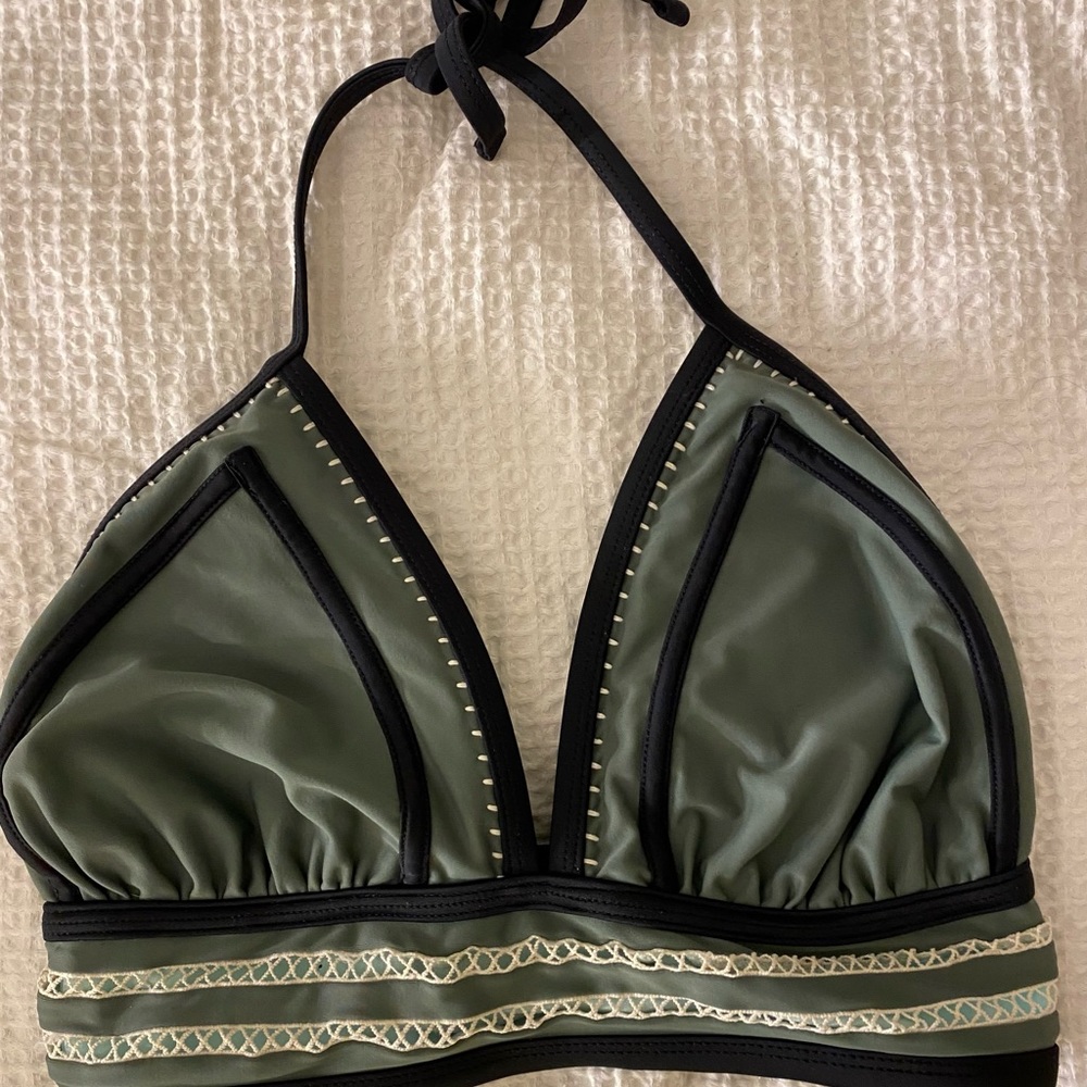 Xhilaration Swim Bikini Top